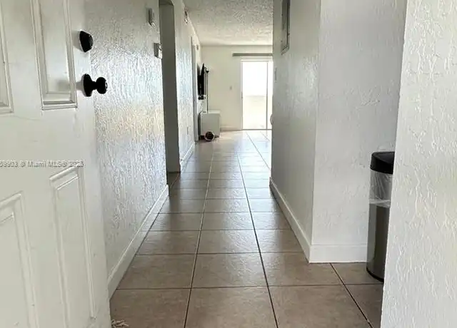 Property at 6060 W 21st Ct #604, Hialeah, FL, 33016, 2 beds, 2 baths, [object Object]
