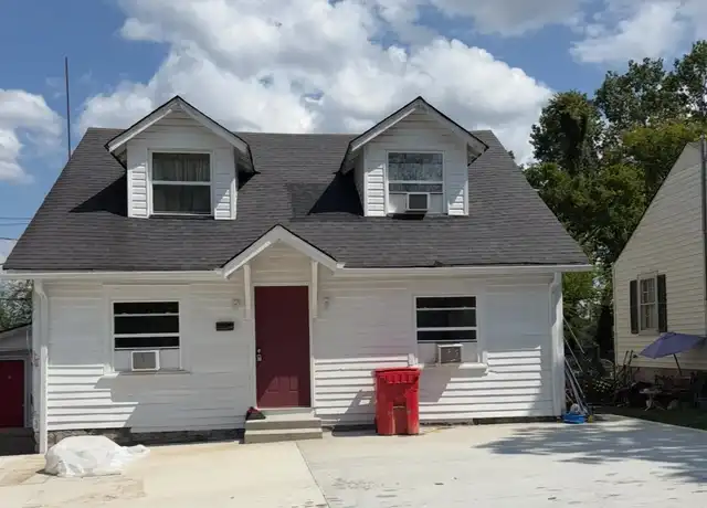 Property at 110 Davis St N Unit B, Carthage, TN, 37030, 2 beds, 1 bath, [object Object]
