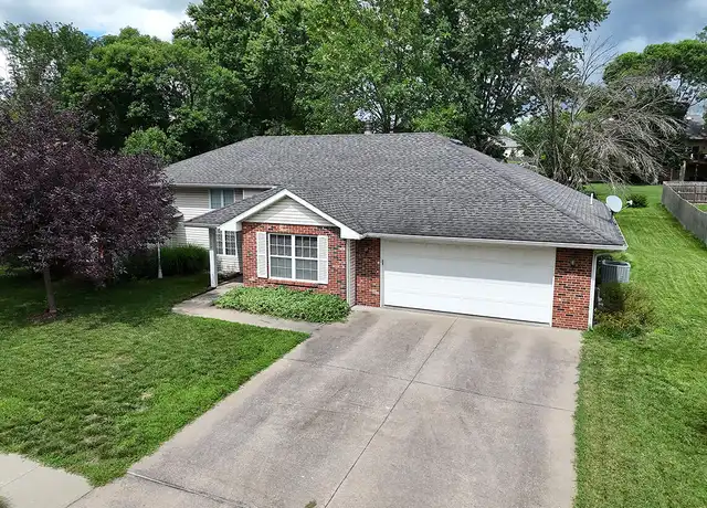 Property at 3700 Wakefield Dr, Columbia, MO, 65203, 3 beds, 2 baths, [object Object]