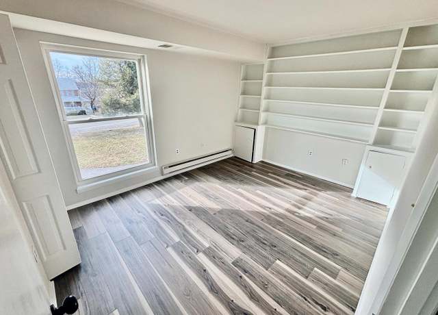 Photo of 327 Saint Marys Ave Unit 7F, La Plata, MD 20646