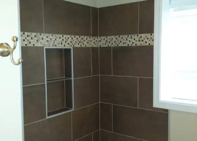 Property at 430 N Washington Ave Unit D, Royal Oak, MI, 48067, 2 beds, 1 bath, [object Object]