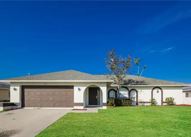 Property at 325 SE 26th Ter, Cape Coral, FL, 33904, 3 beds, 2 baths, [object Object]