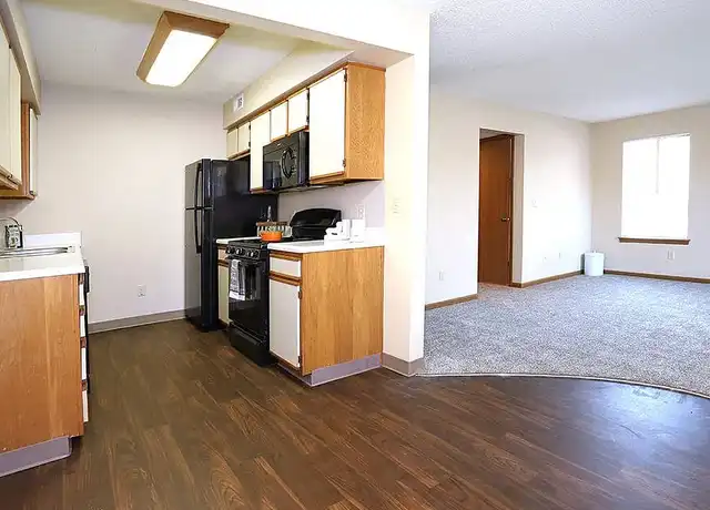Property at Cross Creek Apartments and Townhomes - 7750 E 32nd St N, Wichita, KS, 67226, 2-3 beds, 1-1.5 bath, [object Object]
