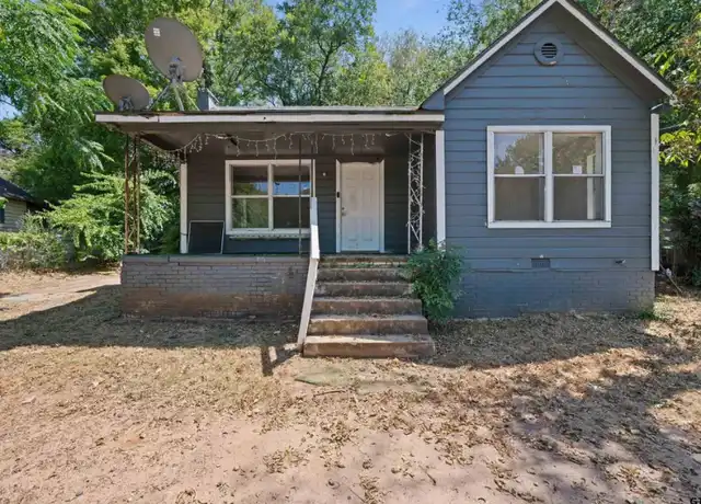 Property at 816 W Wilson St, Tyler, TX, 75702, 3 beds, 1 bath, [object Object]