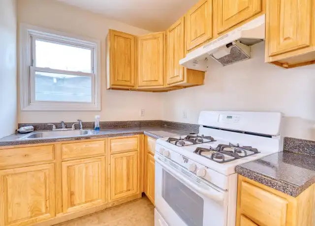 Property at 60 W 8th St Unit 1-1, Bayonne, NJ, 07002, 1 bed, 1 bath, [object Object]
