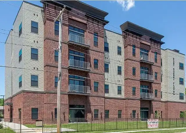 Property at East Cherry Flats - 1243 E Cherry St, Springfield, MO, 65802, 1-4 bed, 1-4 bath, [object Object]