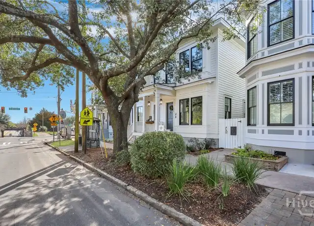 Property at 547 E Gwinnett St, Savannah, GA, 31401, 3 beds, 2.5 baths, [object Object]