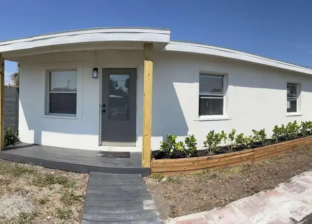 Property at 203 Martin Dr NE, Port Charlotte, FL, 33952, 3 beds, 1 bath, [object Object]