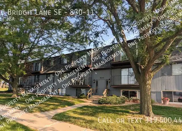 Property at 830 Bridgit Ln Unit 830-11, Cedar Rapids, IA, 52403, 2 beds, 1.5 baths, [object Object]