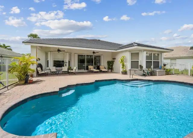 Property at 4062 Bahia Isle Cir, Wellington, FL, 33449, 5 beds, 3 baths, [object Object]