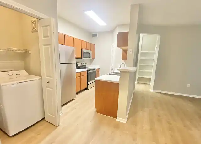 Property at Vistas of Vance Jackson Apartments - 12436 Vance Jackson Rd, San Antonio, TX, 78230, 1-3 bed, 1-2 bath, [object Object]