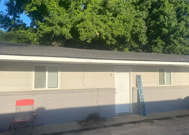 Property at 621 Krewson St Unit 4, Jonesboro, AR, 72401, 2 beds, 1 bath, [object Object]