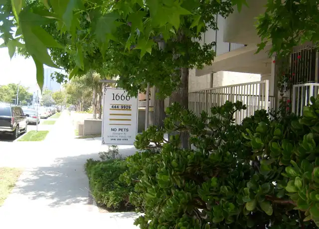 Property at 1666 Federal Ave Unit 17, Los Angeles, CA, 90025, 2 beds, 2 baths, [object Object]