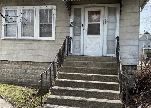 Property at 1508 S 1st Ave, Maywood, IL, 60153, 6 beds, 2 baths, [object Object]