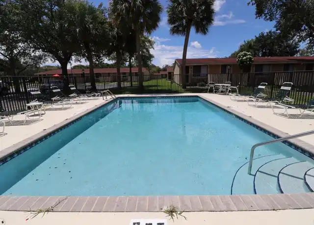 Property at 10028 S Nob Hill Cir Unit 04-10028 Veneto, Tamarac, FL, 33321, 1 bed, 1 bath, [object Object]