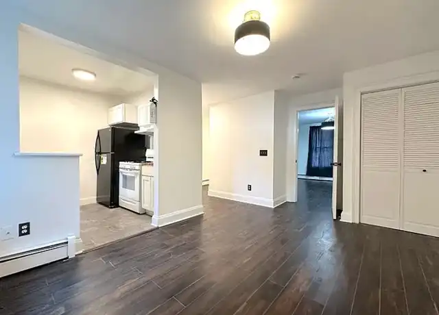 Property at 88 Washington St Unit 1, Newburgh, NY, 12550, 1 bed, 1 bath, [object Object]
