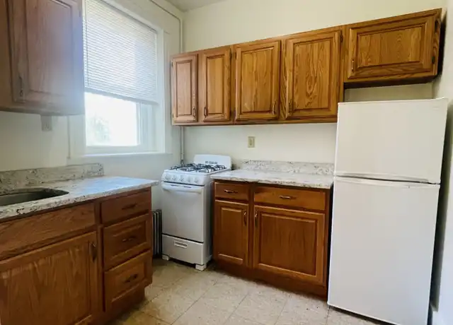 Property at 14 Palace Rd Unit 18, Boston, MA, 02115, 2 beds, 1 bath, [object Object]