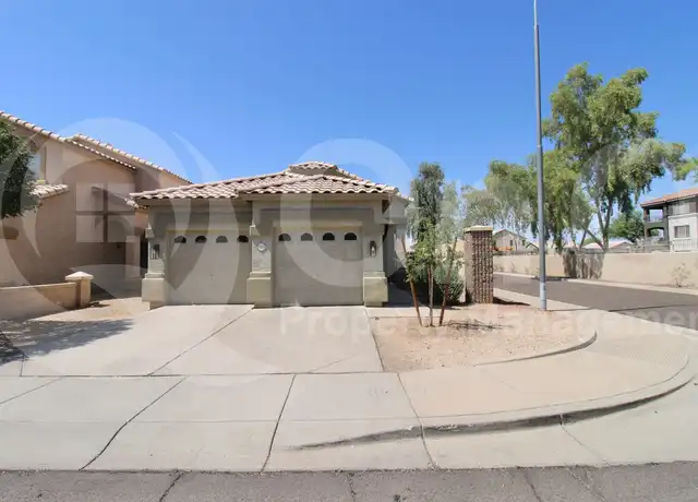 Property at 10504 W Coronado Rd, Avondale, AZ, 85392, 3 beds, 2 baths, [object Object]
