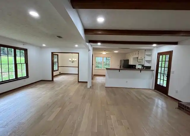 Property at 3378 Mountain Hollow Dr, Marietta, GA, 30062, 3 beds, 2 baths, [object Object]