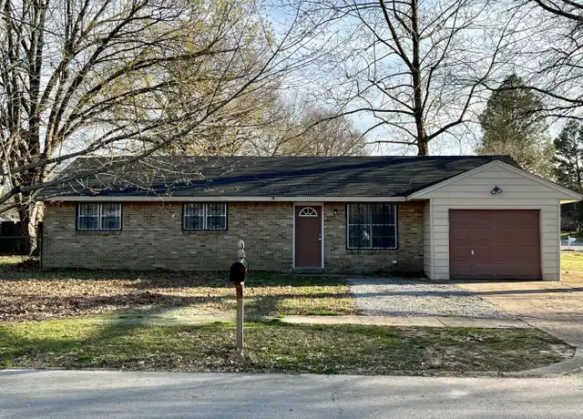 Property at 1503 W College Ave, Jonesboro, AR, 72401, 3 beds, 1 bath, [object Object]