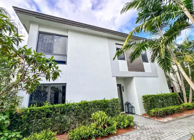 Property at 8272 NW 44th Ter, Miami, FL, 33166, 3 beds, 3.5 baths, [object Object]