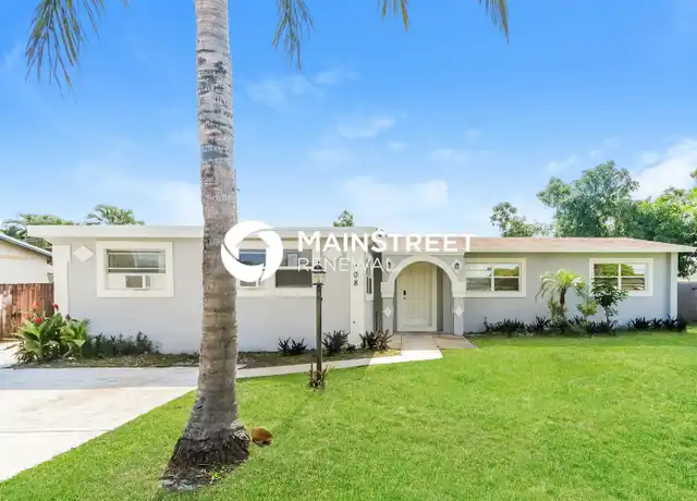 Property at 108 N 13th St, Lantana, FL, 33462, 4 beds, 2 baths, [object Object]