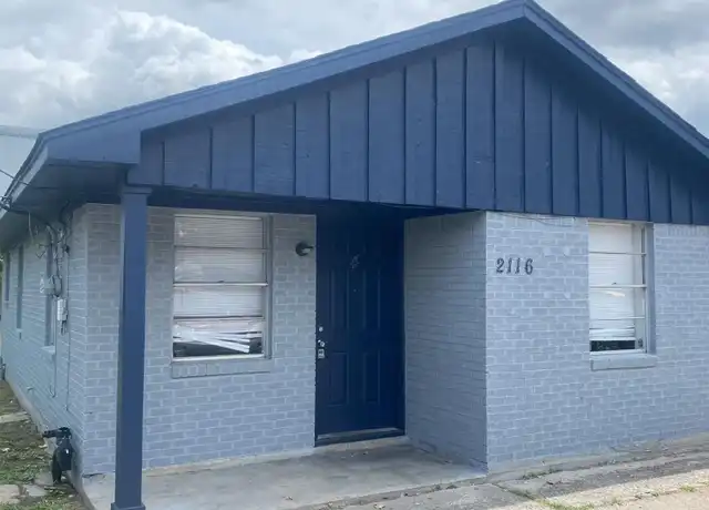 Property at 2116 Thonig Rd Unit 4, Houston, TX, 77055, 2 beds, 1 bath, [object Object]