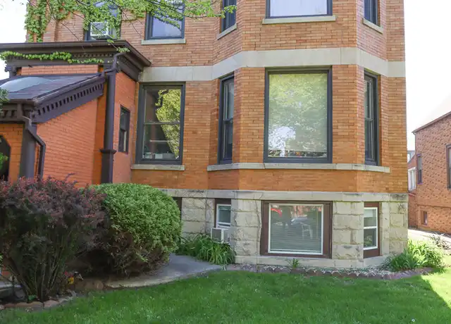 Property at 2825 N Francisco Ave Unit GN, Chicago, IL, 60618, 2 beds, 1 bath, [object Object]