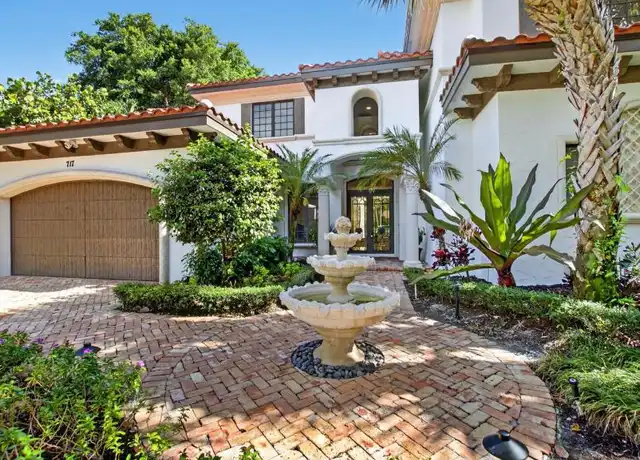 Property at 717 NW 4th St, Boca Raton, FL, 33486, 5 beds, 4 baths, [object Object]