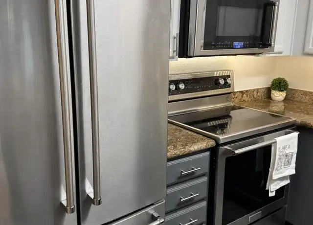 Property at 3454 Castle Glen Dr #121, San Diego, CA, 92123, 2 beds, 1 bath, [object Object]