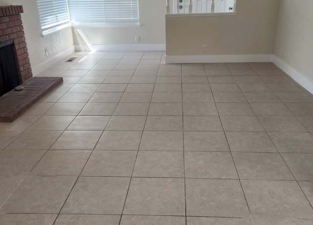 Photo of 18290 Shadowbrook Way, Morgan Hill, CA 95037