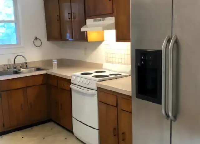 Property at 2254 Wolf St, Virginia Beach, VA, 23454, 2 beds, 1 bath, [object Object]