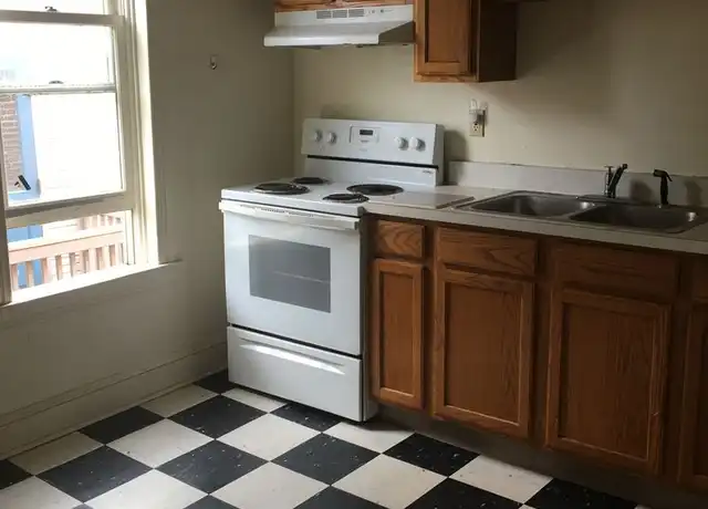 Property at 404 Baltimore St Unit 4105B, Hanover, PA, 17331, 1 bed, 1 bath, [object Object]