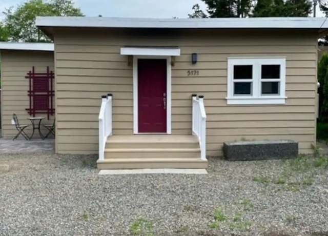Photo of 5171 Anderson Rd, Blaine, WA 98230