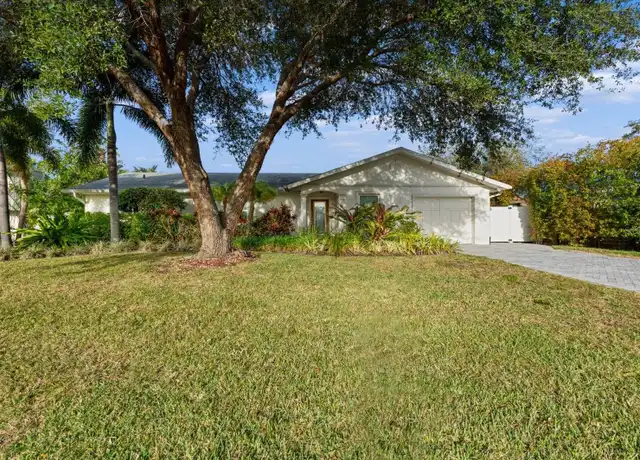 Property at 2411 Nassau St, Sarasota, FL, 34231, 3 beds, 2 baths, [object Object]
