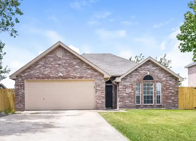 Property at 507 Brazos St, Forney, TX, 75126, 3 beds, 2 baths, [object Object]