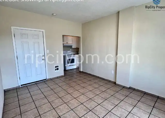 Property at 821 N Lombard St, Portland, OR, 97217, 1 bed, 1 bath, [object Object]