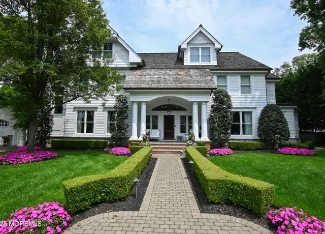 Property at 11 Red Oak Dr, Spring Lake, NJ, 07762, 5 beds, 5.5 baths, [object Object]