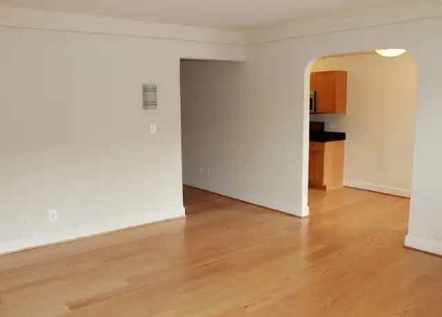 Property at 2745 29th St NW Unit 600, Washington, DC, 20008, 1 bed, 1 bath, [object Object]