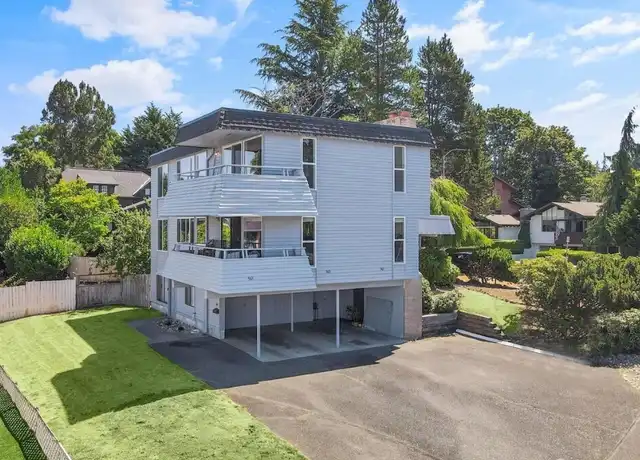 Property at 565 Elm Way, Edmonds, WA, 98020, 2 beds, 2 baths, [object Object]