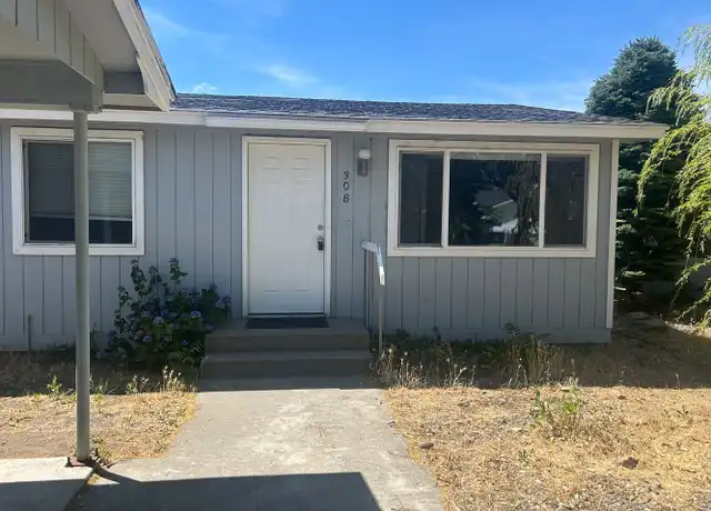 Property at 308 2nd St SE, East Wenatchee, WA, 98802, 2 beds, 1 bath, [object Object]