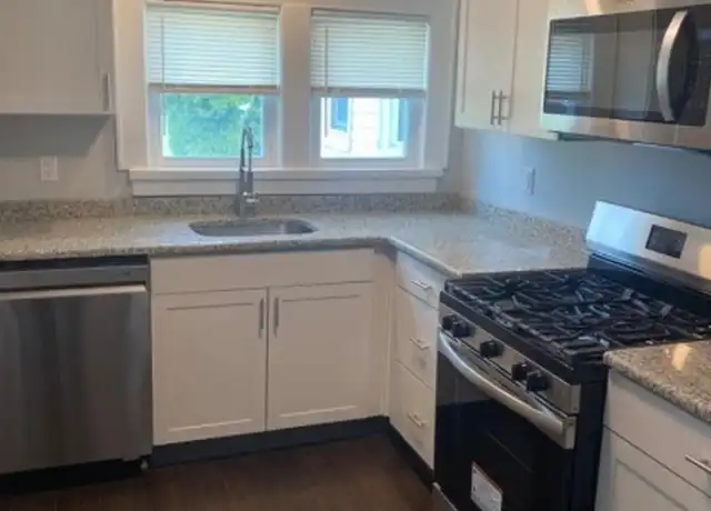 Property at 136 Old York Rd, Bridgewater, NJ, 08807, 1 bed, 1 bath, [object Object]