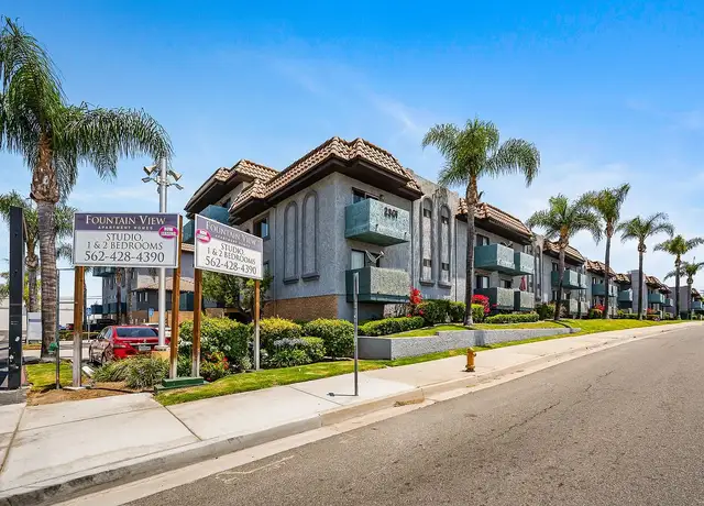 Photo of 2301 E Market St, Long Beach, CA 90805