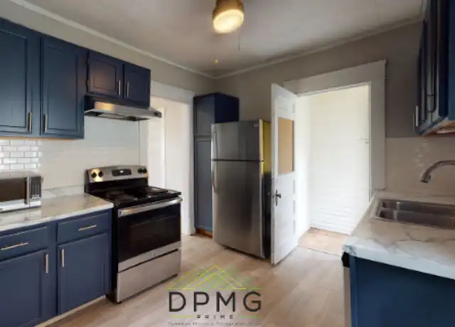 Property at 133 Shepard St, Lansing, MI, 48912, 4 beds, 2 baths, [object Object]