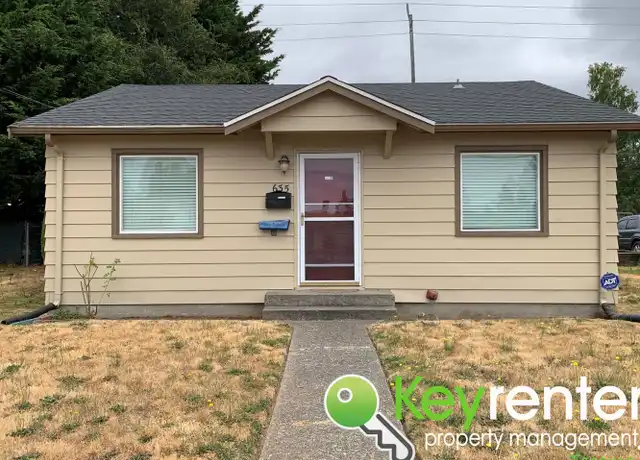 Property at 635 S Hawthorne St, Tacoma, WA, 98465, 2 beds, 1 bath, [object Object]