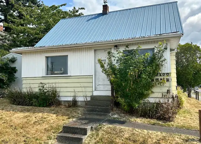 Property at 2100 Humboldt St, Bellingham, WA, 98225, 3 beds, 1 bath, [object Object]