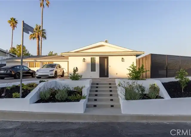 Property at 20551 Rhoda St, Woodland Hills, CA, 91367, 1 bed, 1 bath, [object Object]