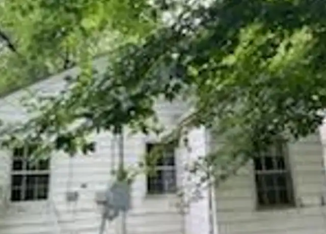 Property at 1115 Euclid Ave, Louisville, KY, 40208, 2 beds, 1 bath, [object Object]