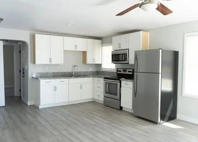 Property at 150 E Utah Ave, Las Vegas, NV, 89104, 1 bed, 1 bath, [object Object]