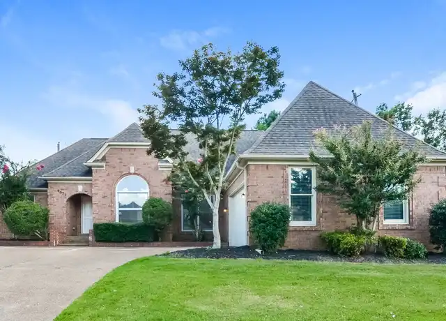 Property at 9073 Bellehurst Dr, Cordova, TN, 38016, 3 beds, 2 baths, [object Object]